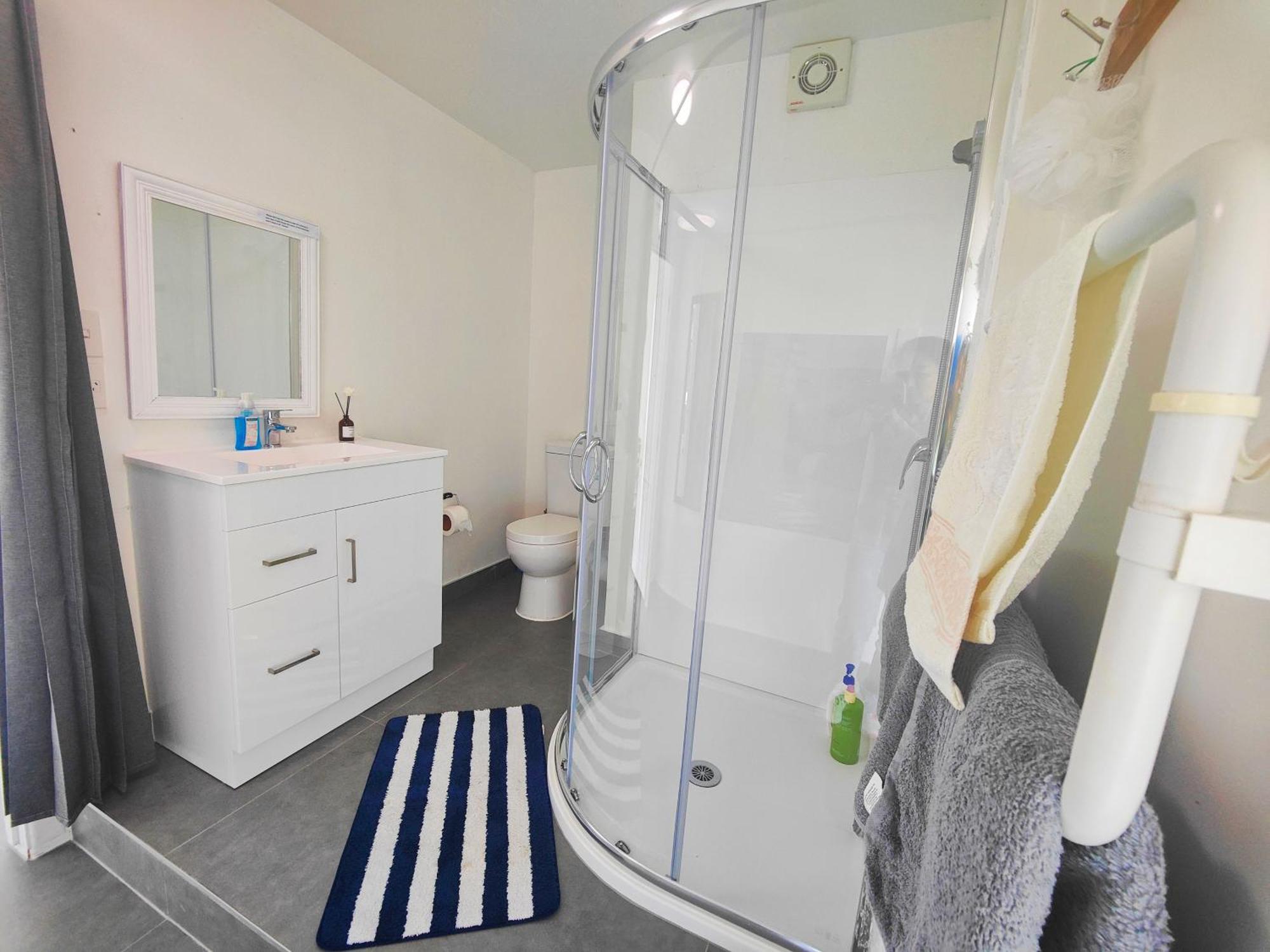 From 160 For Two Bedrooms Property In Wellington Bagian luar foto